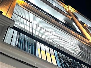 Nhà mới 45m2 x4tầng tại vạn phúc thanh trì  ô tô tránh / kinh doanh 4,x tỷ