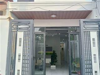 Nhà 4,5x17 mặt tiền đường nhựa đông thạnh 41 tặng nội thất cao cấp