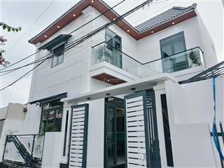 Nhà 1 lầu mái ngói 9,2x10 có sân để xe hơi đường nguyễn thị thảnh