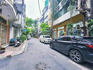 Tây Sơn, Đống Đa, nhà phân lô vỉa hè oto tránh đỗ ngày đêm, tặng nhà 4T 68m2, đẹp nhất