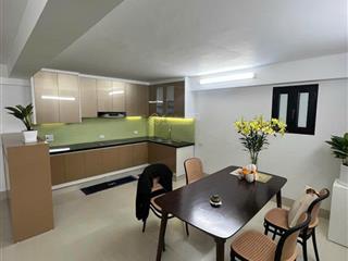 Cần bán nhà đẹp  dt 46m2  5 tầng  mặt tiền ,5,2m  phố giang văn minh  tt quận ba đình