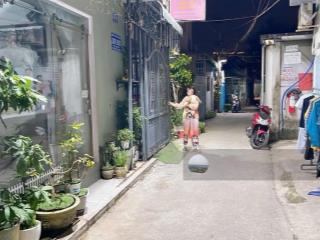 Nhà c4 đẹp hẻm xe hơi 74m chỉ 4.tỷ (tl) nguyễn xiển cạnh vinhomes q9