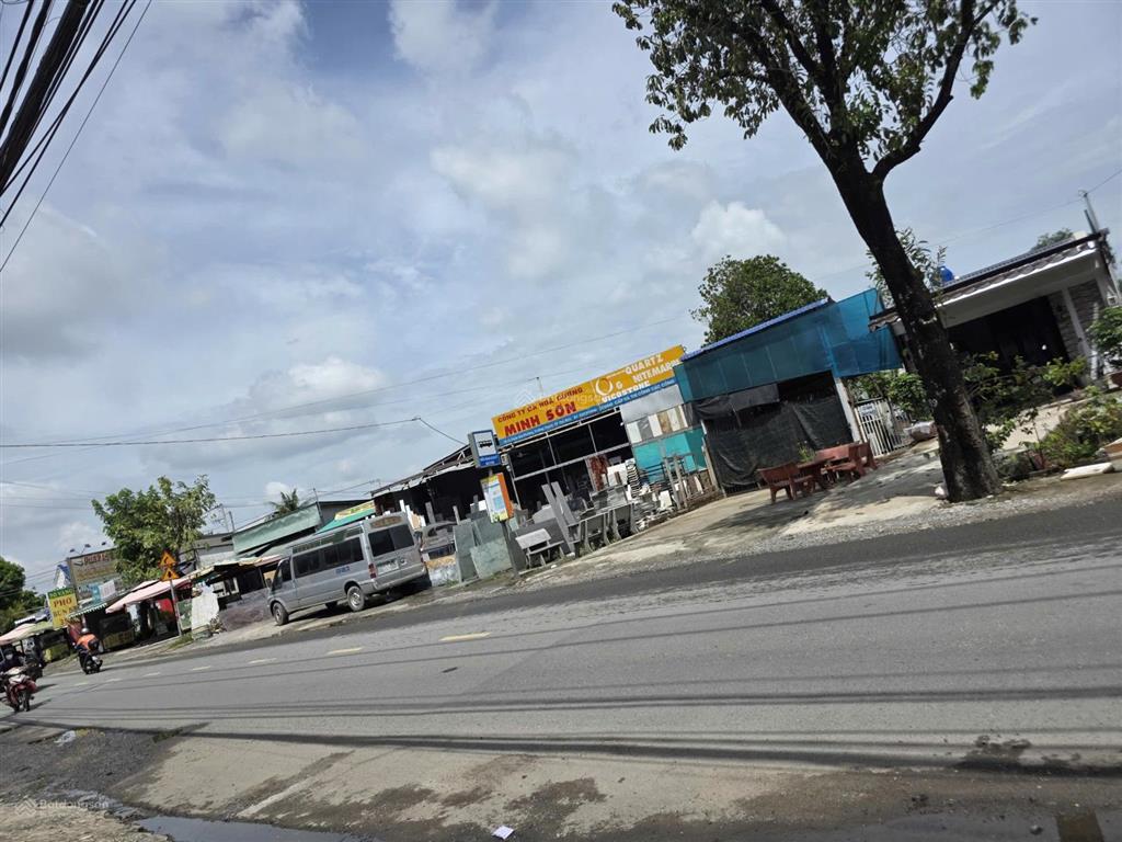 Nhà mt lã xuân oai, dt 285m2, giá 21.x tỷ gần ngã 3 lò lu  lã xuân oai, khu công nghệ cao q9