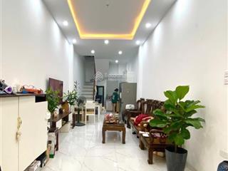Siêu phẩm lò đúc hiếm có khó tìm 30m2, ngõ nông, ô tô đỗ, thoáng sáng, tiện ích bạt ngàn