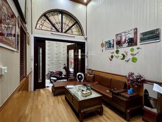 Một căn nhà dân xây cực tâm huyết ngay cạnh quận hoàn kiếm