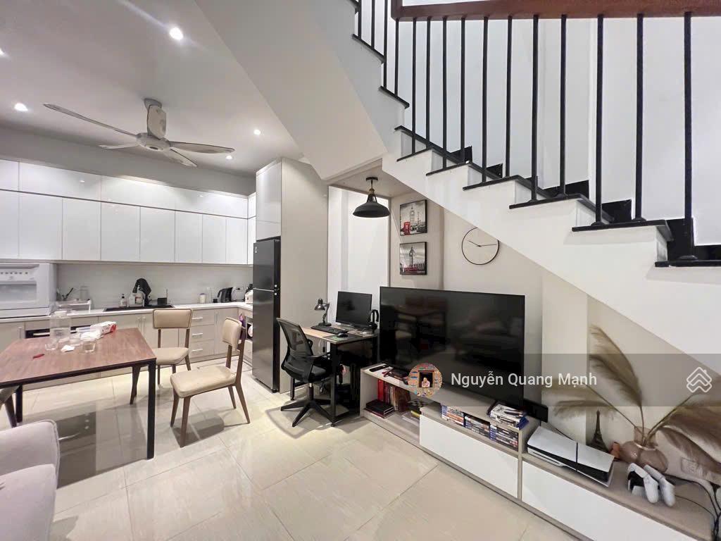 Bán nhà thanh nhàn ngõ thông 45m2 5 tầng 5 pn chỉ 7.35 tỷ