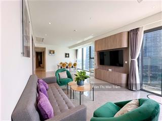 Duy nhất 1 căn 3pn 2 mặt kính,view cầu bason, thang máy riêng, full nội thất. giá 100 triệu, opera