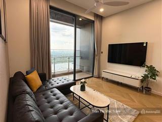 Nhà đẹp mới làm xong, mới 100%, 96m2, 3pn, view sông chỉ 50 triệu ở lumiere riverside