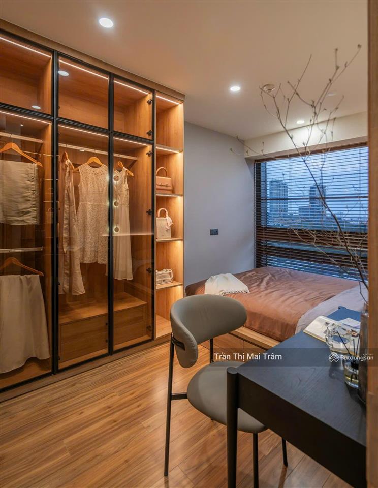 Duy nhất căn duplex có sân vườn, đủ nội thất cao cấp, 160m2, 3pn, chỉ 90 triệu ở opera residence