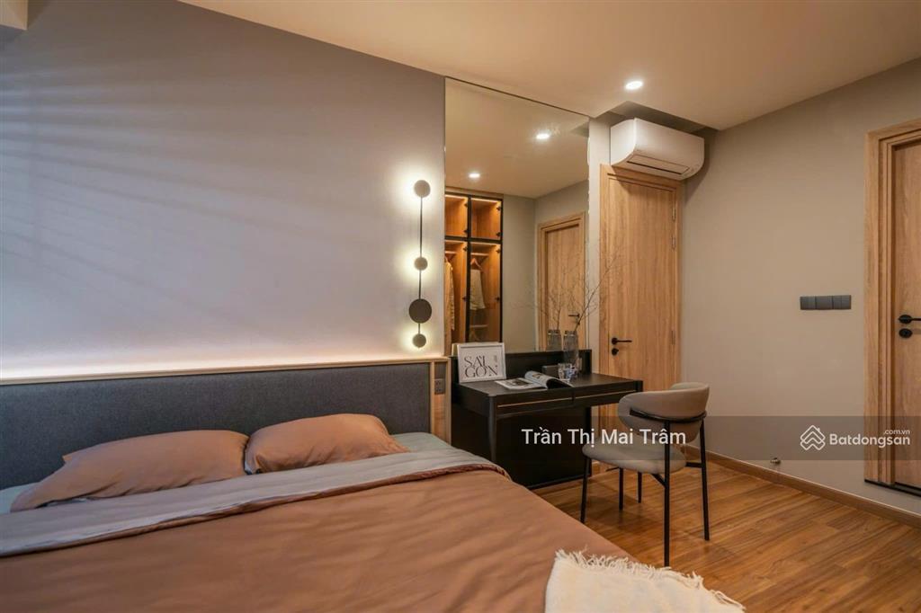 Duy nhất căn duplex có sân vườn, đủ nội thất cao cấp, 160m2, 3pn, chỉ 90 triệu ở opera residence