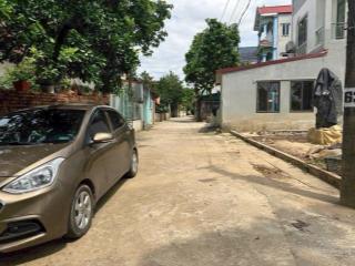 Siêu phẩm đất tráng việt, mê linh, mt gần 6m, 2 ô tô tránh, giá 39 triệu/m2