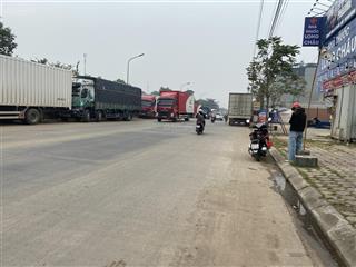 Đất đấu giáthị trấn chi đôngmặt đường 35 quang minhkd sầm uất