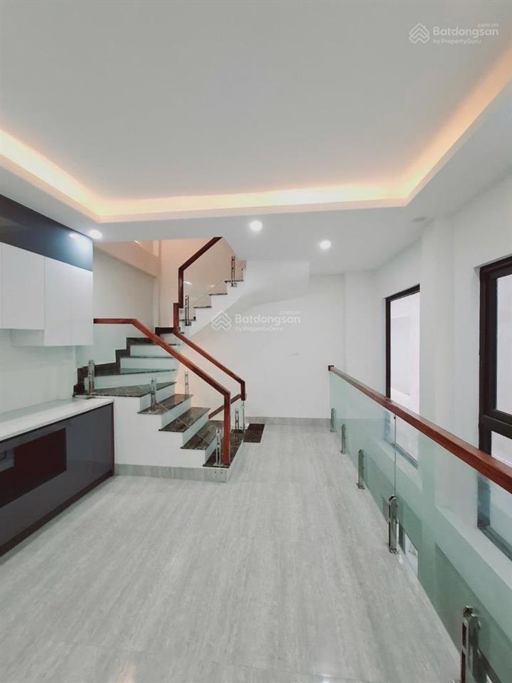 Bán nhà lô góc 6 tầng phố cổ linh, long biên ngõ thông thoáng sáng rực rỡ giá chỉ 5.6 tỷ