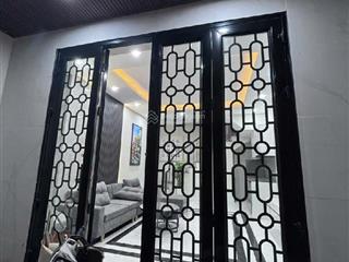 Giảm sốc nhà đội cấn tt ba đình mới đẹp full nội thất cách mặt phố 6m ( $ 7.98 tỉ)