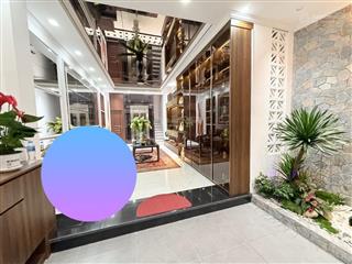 Siêu phẩm giảng võ  ba đình  mặt tiền rộng  thang máy vù vù  full nội thất 5 sao  mới đẹp