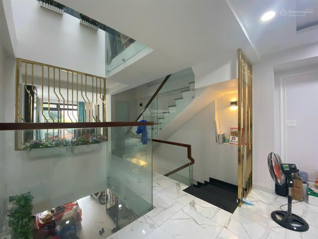 Ngang khủng 6m  đường 10m cách mt phạm văn đồng 30m  3 tầng btct 85m2  khu đồng bộ  9.9 tỷ tl