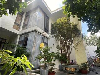 Bán gấp! nhà mt 12 nguyễn hồng đào q. tb. dt 200m2, 3 tầng, 6pn. giá 38 tỷ. xem ngay 0971 918 ***