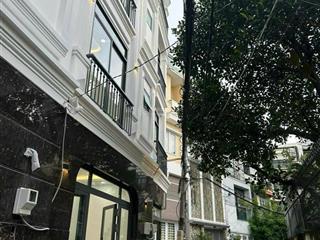 Bán nhà thiết kế châu âu hxh ngang khủng 4,5m, 5 tầng gần chợ bà chiểu. gía 7 tỷ 8