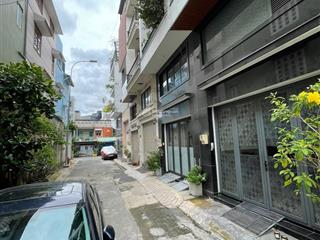 Cực hiếm! nhà đẹp sẵn kết cấu (4x15m) hxh hoàng hoa thám giáp phú nhuận cách mặt tiền chỉ 15m