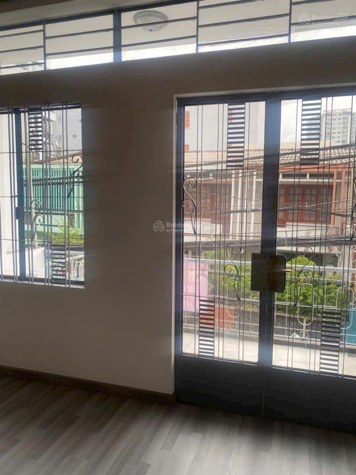 Ngay phan đăng lưu! bán nhà (4x12m) sẵn kết cấu vào ở ngay hoàng hoa thám p.6 bình thạnh