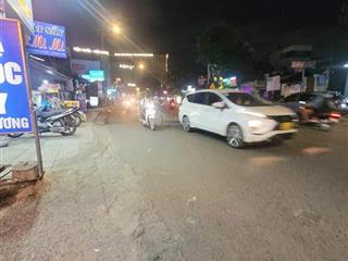 Hẻm gần mặt tiền nơ trang long  nở hậu  dòng tài chính