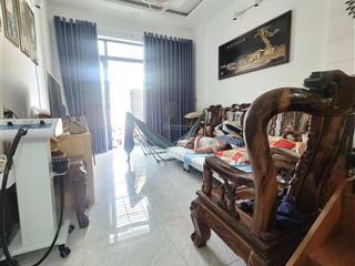 Còn sót căn duy nhất  đs 3 hiệp bình phước. tp thủ đức nhà 4 tầng đẹp ô tô đậu cửa