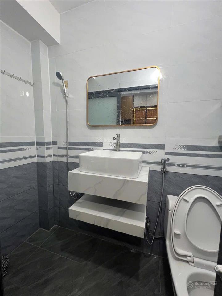 Hot quá hot căn hộ vũ huy tấn p3 bình thạnh khu 5 tầng 2pn 44m