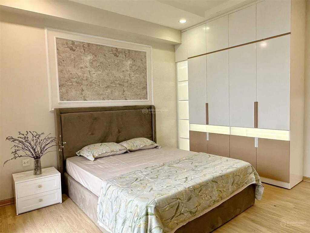 Bán chcc osaka complex 48 ngọc hồi, hoàng mai. dt 76m2, 2n + 2vs. giá 4.6 tỷ,  0917 208 ***