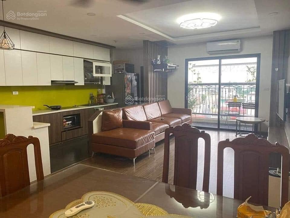 Chính chủ bán gấp căn góc k35 tân mai siêu đẹp. dt 92m2, 3pn + 2wc. giá 7.75 tỷ. 0917 208 ***