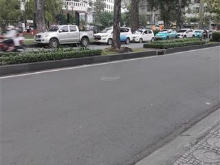 Nhà mặt phố quận 10, 60m2, 3 tầng nhỉnh 23 tỷ