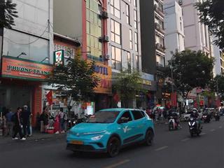 Nhà mặt phố quận 1, 4.2 x 15m, 3 tầng nhỉnh 13 tỷ
