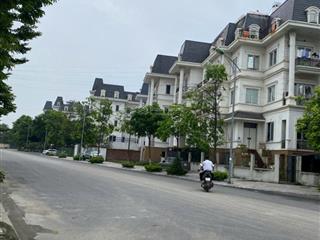 Bán đất lai xá  phân lô  ô tô tránh  hàng xóm lideco  61 m2  7.5 tỷ  mặt tiền 4.6m