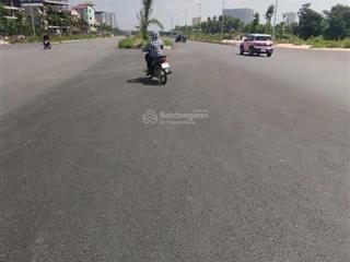 Bán nhà lai xáđh công nghiệpkhông lỗi50 ra ô tô đỗ35m chỉ 4.7 tỷ