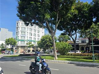 Bán gấp nhà mặt phố tại đường 30/4, diện tích 158m2
