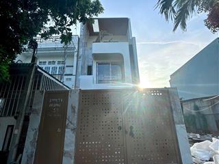Cần bán nhà 3 tầng phù đổng siêu đẹp hòa xuân tp đà nẵng