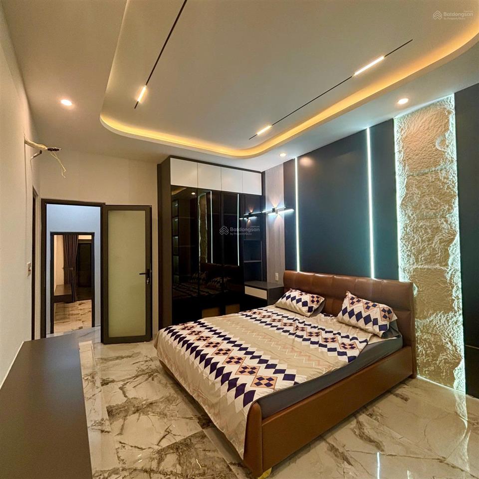 Bán nhà 3 tầng hiện đại gần cầu nguyễn tri phương sau lưng võ chí công ,hoà xuân đà nẵng