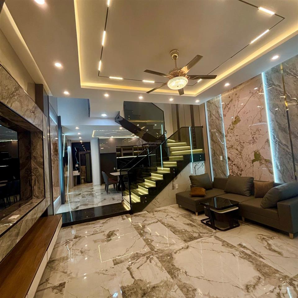 Bán nhà 3 tầng hiện đại gần cầu nguyễn tri phương sau lưng võ chí công ,hoà xuân đà nẵng