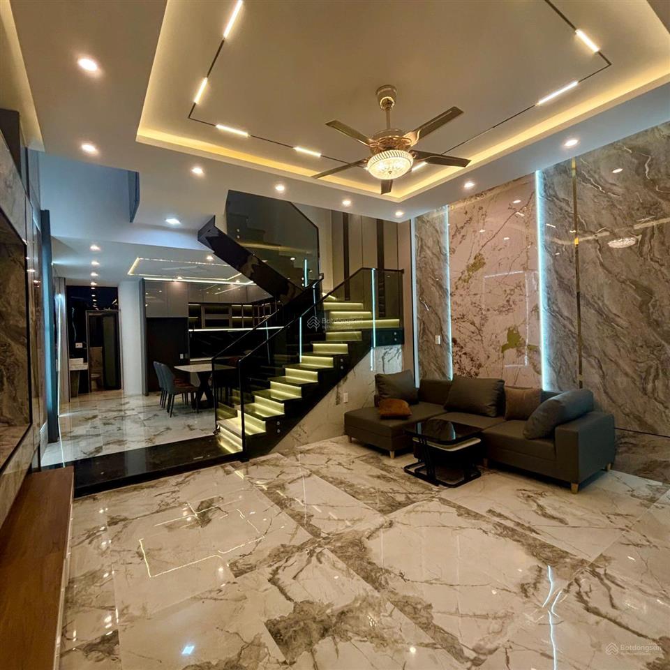 Sót 1 căn 3 tầng mới xây giá siêu hiếm sát trần nam trung, gần aeon, trường quốc tế, hòa xuân