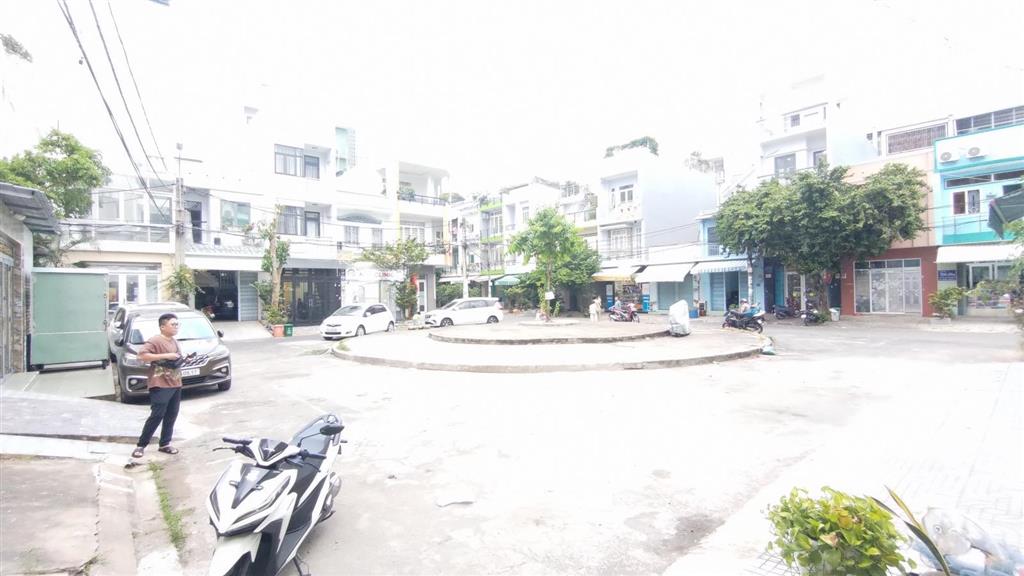 Bán nhà mặt tiền khu cây da sà dt 4m x 18m 3pn 2wc khu dân cư yên tĩnh