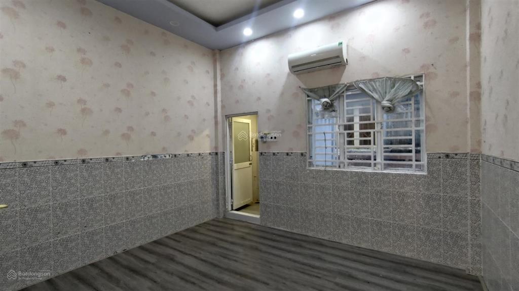 Bán nhà mặt tiền khu cây da sà dt 4m x 18m 3pn 2wc khu dân cư yên tĩnh