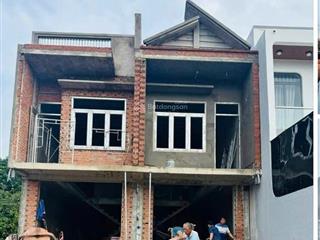 #nhà tp long khánh, mặt tiền đường nhựa tại bảo vinh, 2,6 tỷ, 190m2,đồng nai