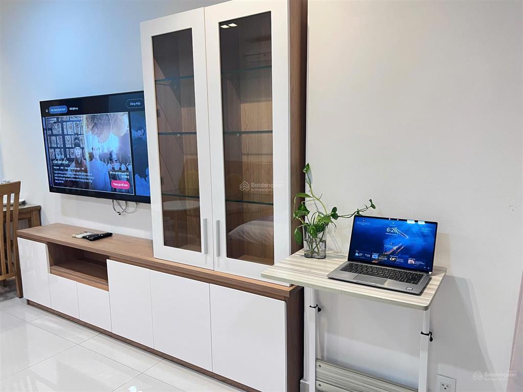 Chính chủ cho thuê căn hộ officetel sky center/tân bình  dt 35m2  giá thuê 9 triệu/tháng