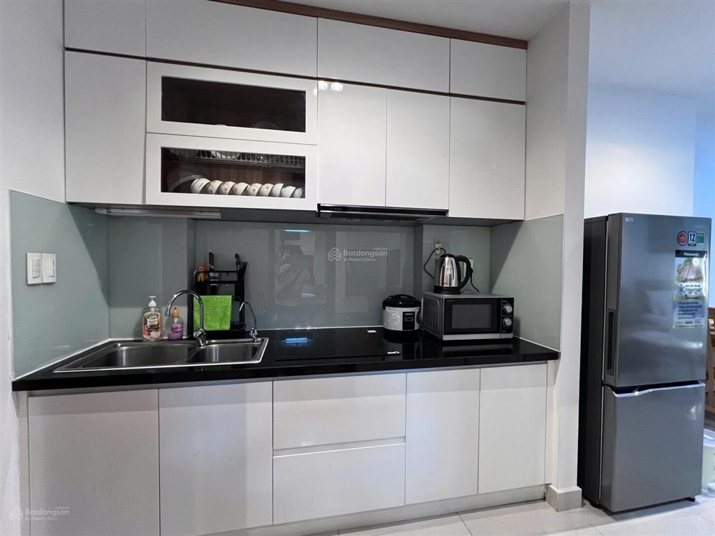 Chính chủ cho thuê căn hộ officetel sky center/tân bình  dt 35m2  giá thuê 9 triệu/tháng