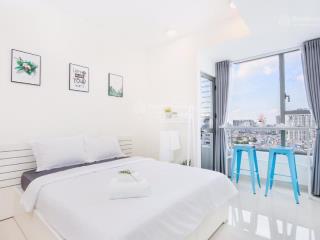 Bán căn hộ 1 phòng ngủ tại orchard garden phú nhuận, dt 50m2  giá bán 4,3 tỷ bao thuế phí