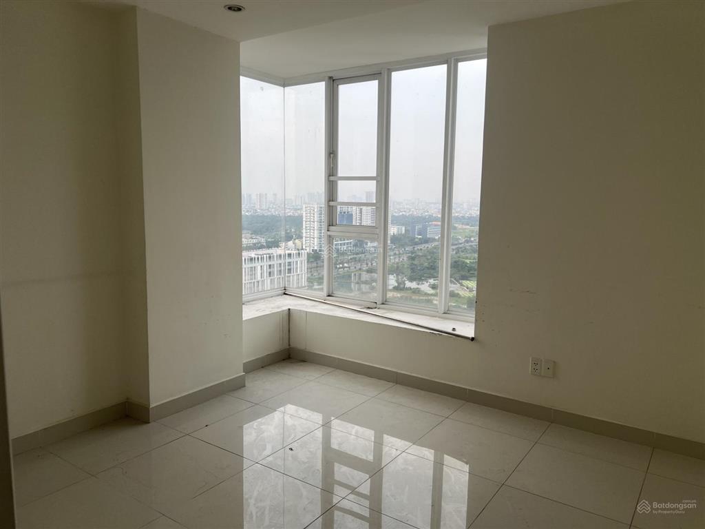 Bán ch terra rosa, căn góc 138m 3pn 3wc. giá 3 tỷ 300. có sổ hồng. ngân hàng hỗ trợ vay 70%