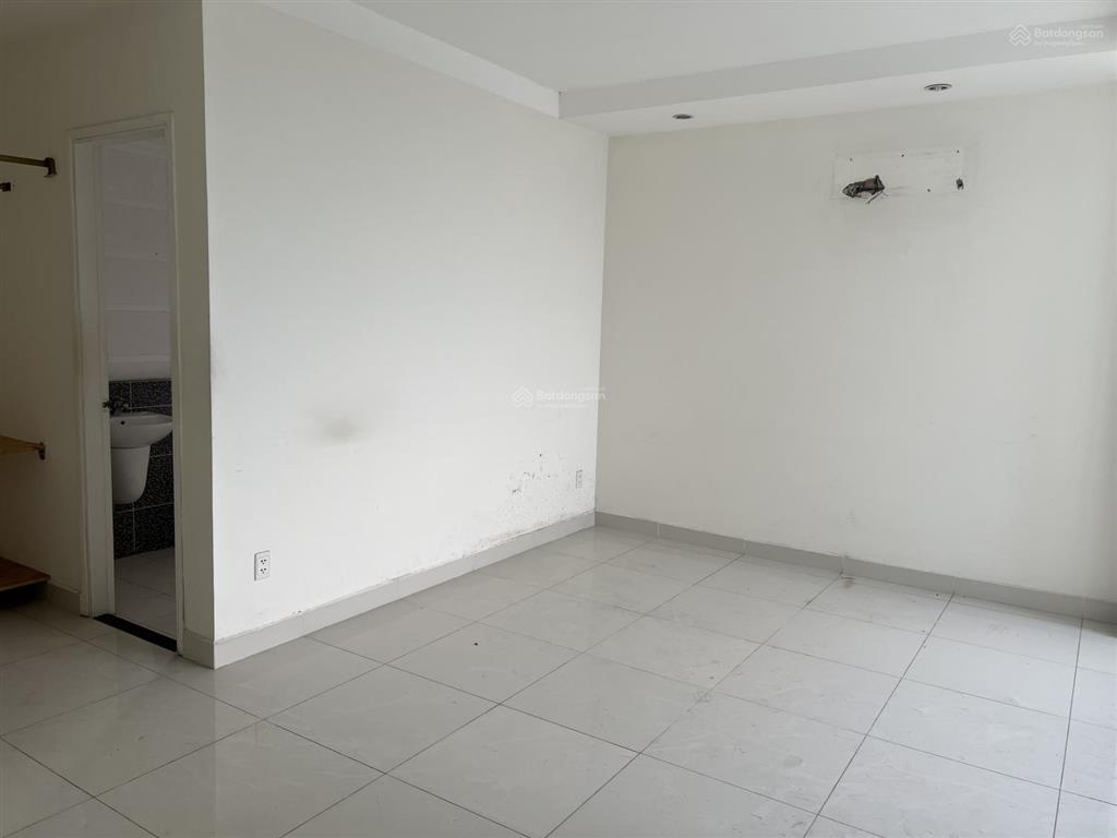 Bán ch terra rosa, căn góc 138m 3pn 3wc. giá 3 tỷ 300. có sổ hồng. ngân hàng hỗ trợ vay 70%