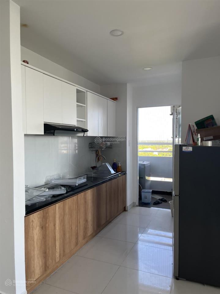 Cần bán căn hộ 2pn 2wc 70m2 căn góc sổ hồng.view đẹp giá 2,7 tỷ nh cho vay 70%, 0909 864 ***