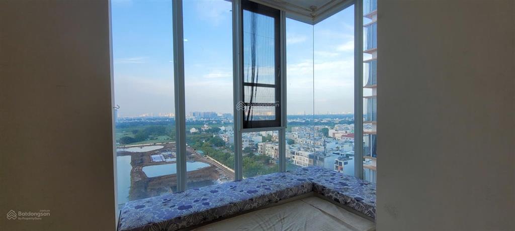 Cho thuê ch terra rosa nguyễn văn linh có nội thất 80m2 2pn, 2wc, giá 7 triệu/tháng.  0909 864 ***