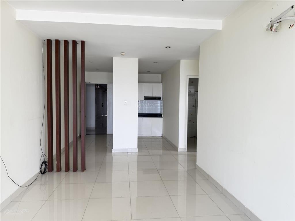 Bán ch terra rosa kdc 13e căn góc 92m2, 2pn, 2wc lầu cao. 2 tỷ 800 sổ hồng,full nt .  0909 864 ***