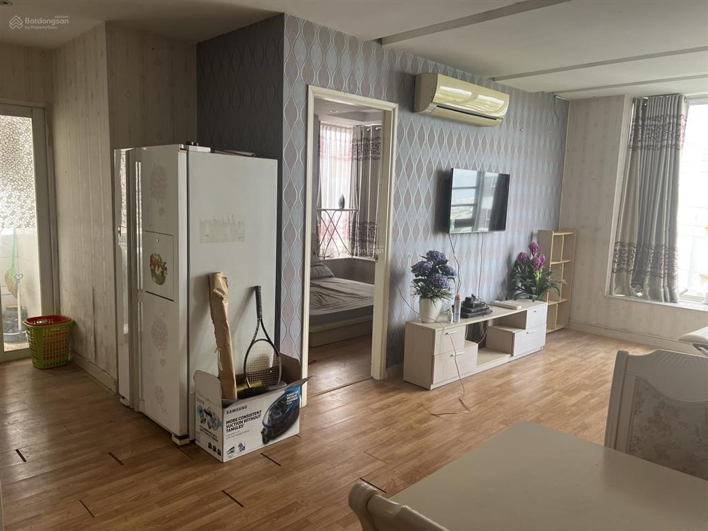 Cho thuê ch terra rosa  69m  2pn  2wc, có máy lạnh, giá 6 triệu.  0909 864 ***